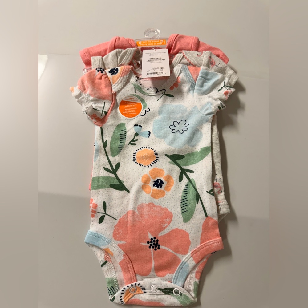 Carter’s 3pc Newborn Onesie Set